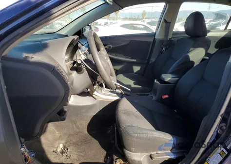 2011 Toyota Corolla Base z USA, uszkodzony, nr VIN 2T1BU4EE0BC665336